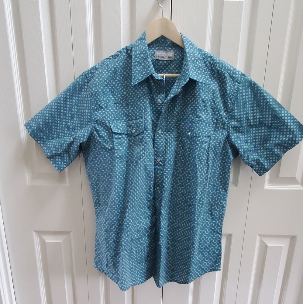 Men's Wrangler Short Sleeve Button up Shirt